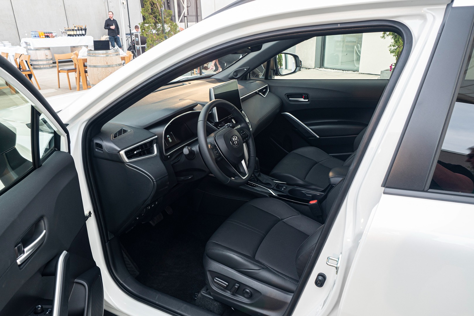 Toyota-Corolla-Cross-06-62f502bddab5a