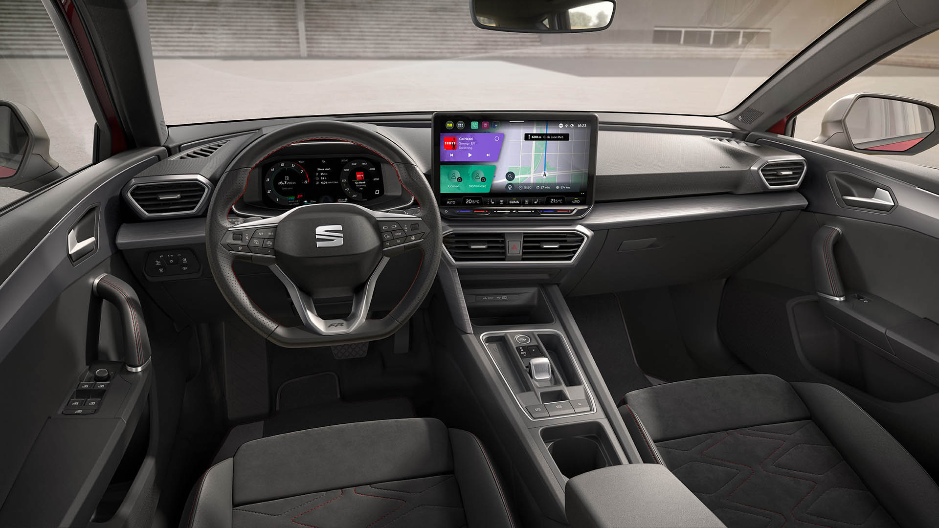 New-engines-and-improved-interior-for-the-upgraded-SEAT-Leon_03_HQa