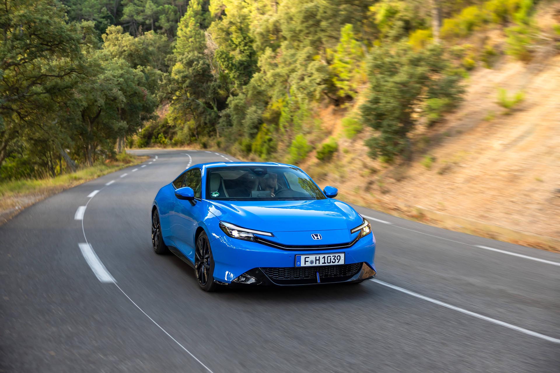 552997_Honda_s_all-new_Prelude_e_HEV_sports_coupe