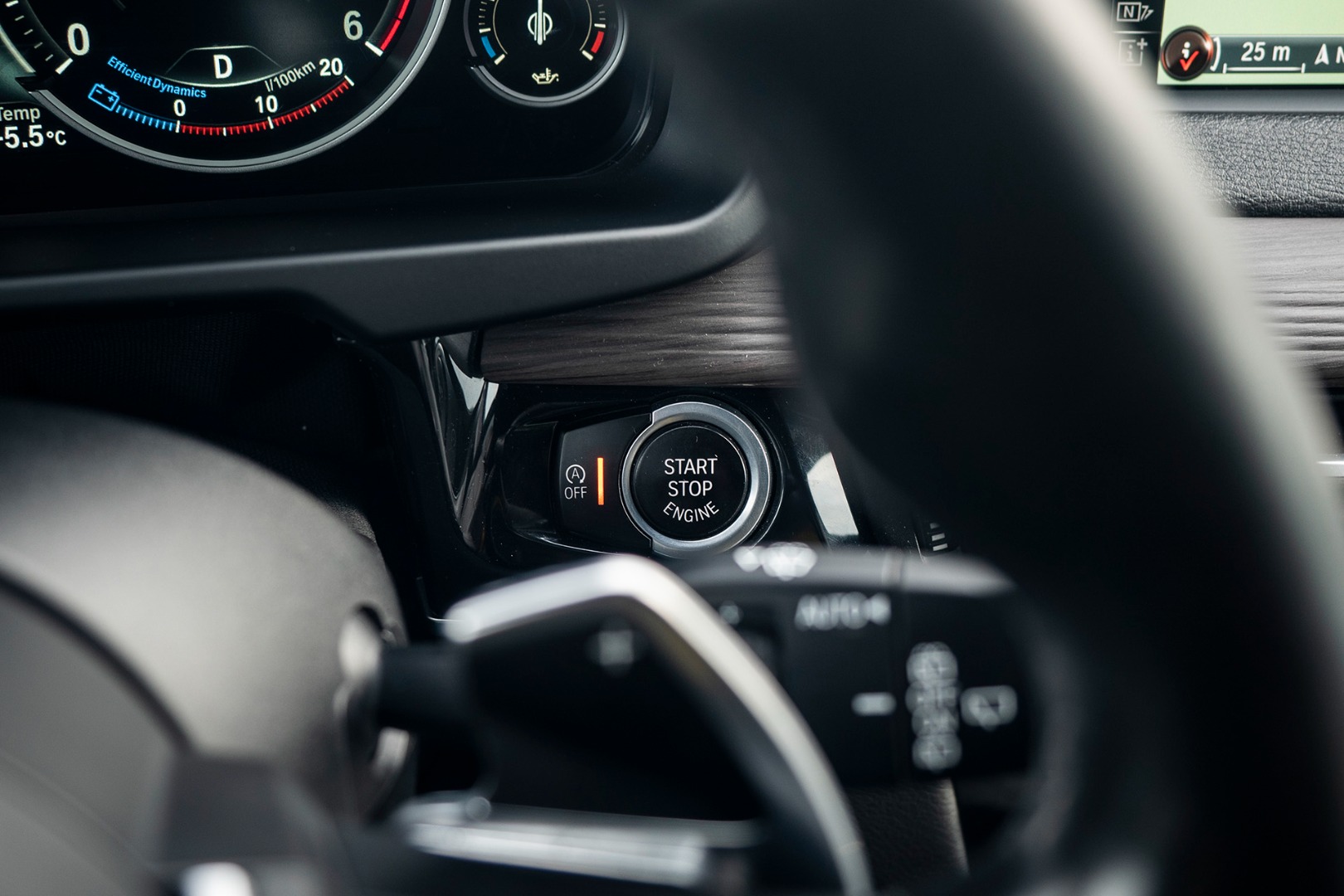 BMW-X5-F15-xDrive30d-10-62760c1053006