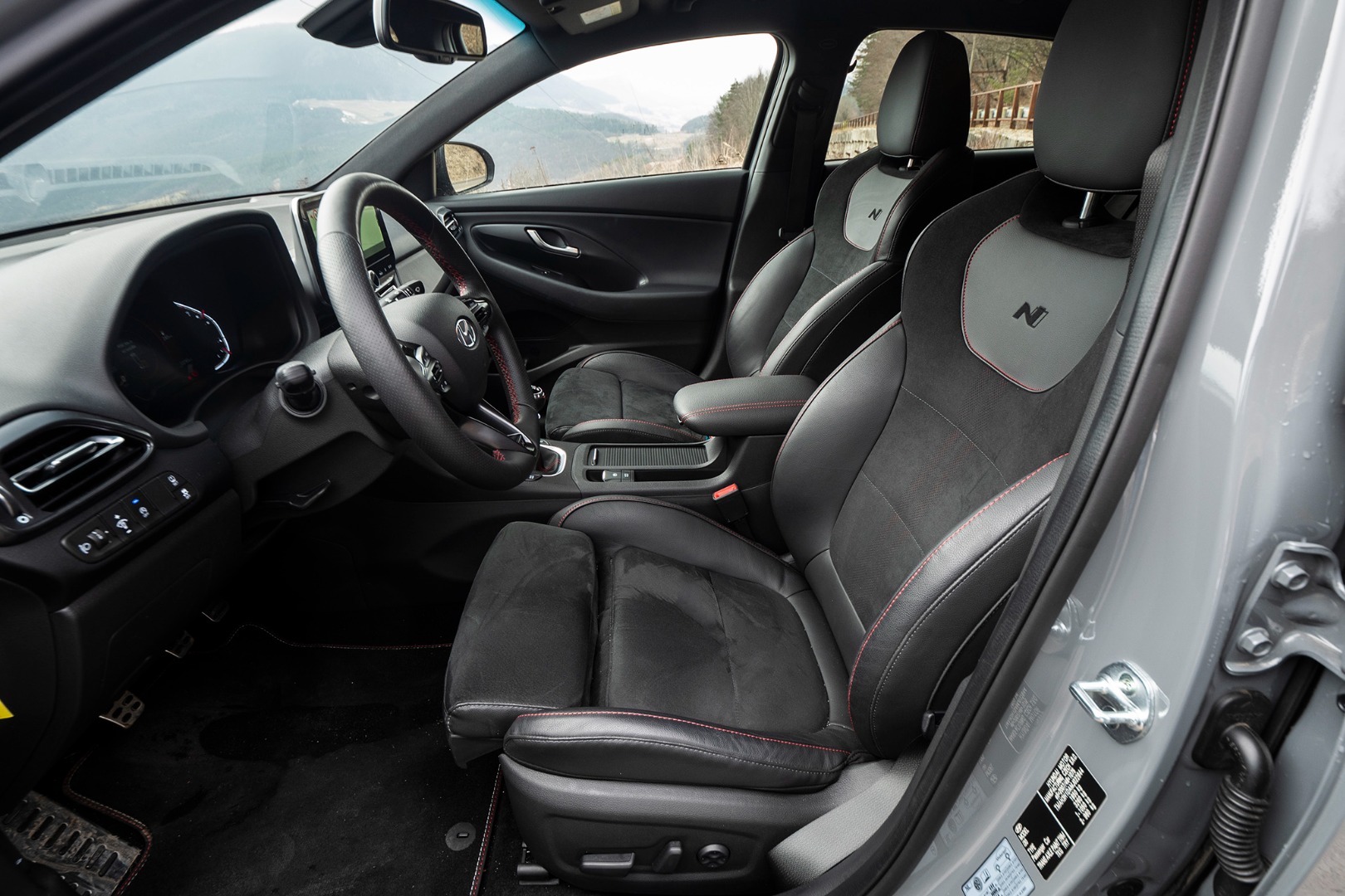 Hyundai-i30-Fastback-N-Line-07-62d786559f4e7